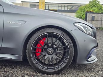 Mercedes-Benz C Class 4.0 C63 V8 BiTurbo AMG S (Premium) Coupe 2dr Petrol SpdS MCT Eur