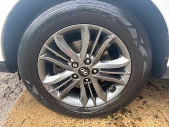 Hyundai IX35 2.0 CRDi SE SUV 5dr Diesel Auto 4WD Euro 5 (134 bhp)