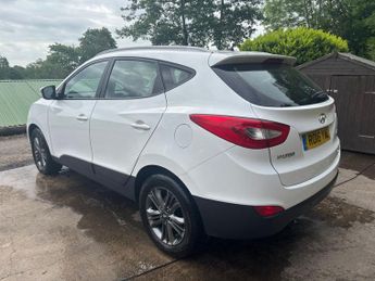 Hyundai IX35 2.0 CRDi SE SUV 5dr Diesel Auto 4WD Euro 5 (134 bhp)