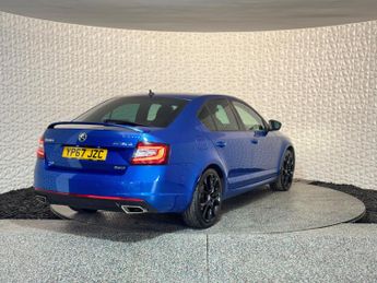 Skoda Octavia 2.0 TDI vRS DSG 4WD Euro 6 (s/s) 5dr