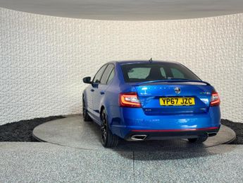 Skoda Octavia 2.0 TDI vRS DSG 4WD Euro 6 (s/s) 5dr