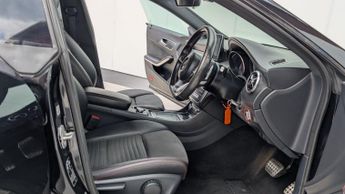 Mercedes-Benz CLA 2.1 CLA220d AMG Line Coupe 7G-DCT 4MATIC Euro 6 (s/s) 4dr