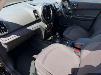 MINI Countryman COOPER CLASSIC