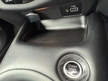 Nissan Juke DIG-T N-CONNECTA DCT