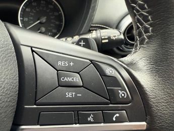 Nissan Juke DIG-T N-CONNECTA DCT