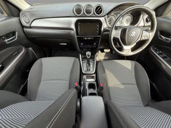 Suzuki Vitara SZ-T MHEV