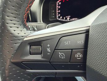 Seat Arona ECOTSI FR SPORT DSG AUTOMATIC