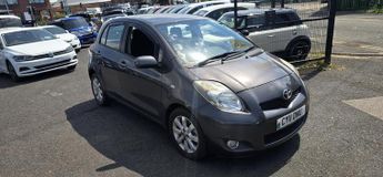 Toyota Yaris 1.33 Dual VVT-i T Spirit Euro 5 (s/s) 5dr