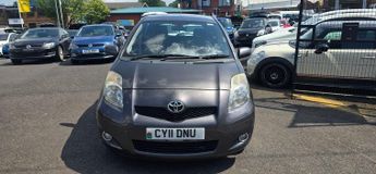 Toyota Yaris 1.33 Dual VVT-i T Spirit Euro 5 (s/s) 5dr