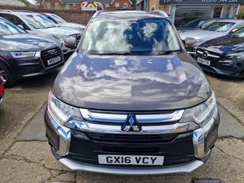 Mitsubishi Outlander 2.2 DI-D GX3 SUV 5dr Diesel Auto 4WD Euro 6 (147 ps)