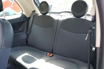 Fiat 500 1.2 Lounge Hatchback 3dr Petrol Manual Euro 4 (69 bhp)