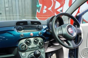 Fiat 500 1.2 Lounge Hatchback 3dr Petrol Manual Euro 4 (69 bhp)