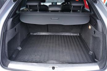 Audi Q3 2.0 TDI S line Plus SUV 5dr Diesel S Tronic quattro Euro 6 (s/s)