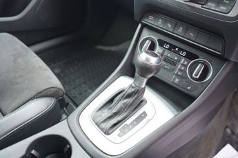 Audi Q3 2.0 TDI S line Plus SUV 5dr Diesel S Tronic quattro Euro 6 (s/s)