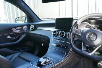 Mercedes-Benz GLC 3.0 GLC350d V6 AMG Line (Premium Plus) Coupe 5dr Diesel G-Tronic