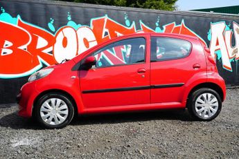 Peugeot 107 1.0 12V Urban Hatchback 5dr Petrol Manual Euro 4 (68 ps)