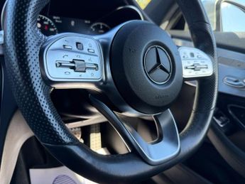 Mercedes-Benz C Class 2.0 C300d AMG Line (Premium) G-Tronic+ Euro 6 (s/s) 2dr