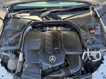 Mercedes-Benz C Class 2.0 C300d AMG Line (Premium) G-Tronic+ Euro 6 (s/s) 2dr