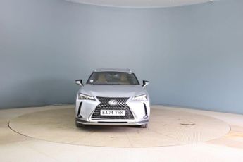 Lexus Ux 300E TAKUMI