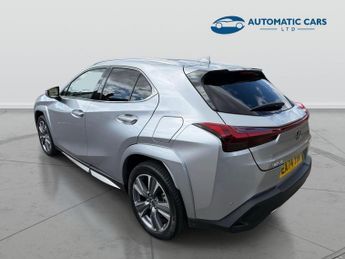 Lexus Ux 300E TAKUMI