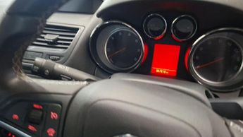 Vauxhall Mokka 1.7 CDTi Exclusiv 4WD Euro 5 (s/s) 5dr