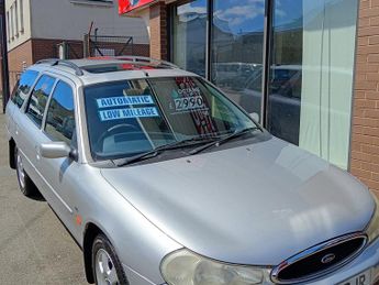 Ford Mondeo Estate Ghia x
