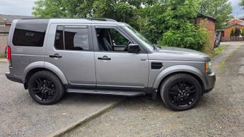 Land Rover Discovery 3.0 SD V6 Landmark LE CommandShift 4WD Euro 5 5dr
