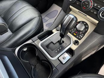 Land Rover Discovery 4 3.0 SD V6 Landmark LE CommandShift 4WD Euro 5 5dr
