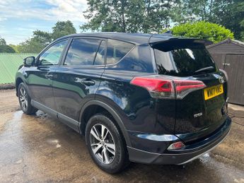 Toyota RAV4 2.0 D-4D Business Edition SUV 5dr Diesel Manual Euro 6 (s/s) (Sa