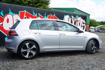 Volkswagen Golf 2.0 TSI BlueMotion Tech GTI DSG Euro 6 (s/s) 5dr