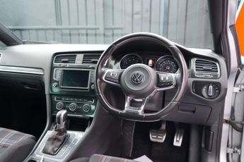 Volkswagen Golf 2.0 TSI BlueMotion Tech GTI DSG Euro 6 (s/s) 5dr