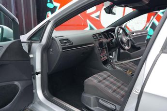 Volkswagen Golf 2.0 TSI BlueMotion Tech GTI DSG Euro 6 (s/s) 5dr