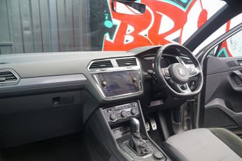 Volkswagen Tiguan 2.0 TDI R-Line SUV 5dr Diesel DSG 4Motion Euro 6 (s/s) (150 ps)