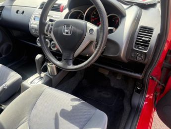 Honda Jazz 1.4 i-DSI SE Hatchback 5dr Petrol CVT-7 (139 g/km, 82 bhp)