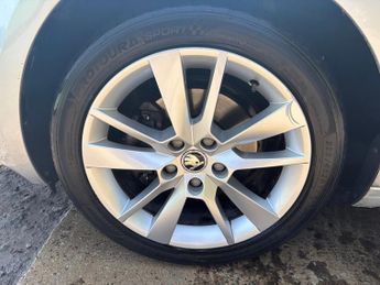 Skoda Octavia 1.4 TSI SE L Hatchback 5dr Petrol DSG Euro 6 (s/s) (150 ps)