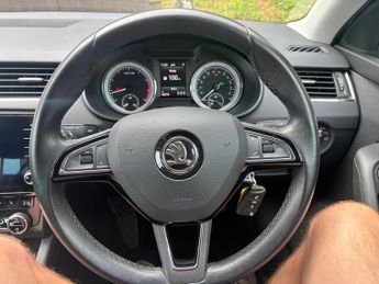 Skoda Octavia 1.4 TSI SE L Hatchback 5dr Petrol DSG Euro 6 (s/s) (150 ps)