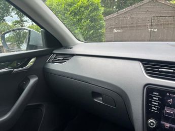 Skoda Octavia 1.4 TSI SE L Hatchback 5dr Petrol DSG Euro 6 (s/s) (150 ps)