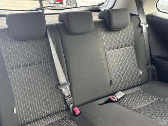 Toyota Yaris VVT-I EDITION