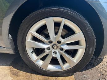 Skoda Octavia 2.0 TSI SE L Estate 5dr Petrol DSG Euro 6 (s/s) (190 ps)