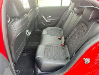 Mercedes-Benz A Class 1.5 A180d Sport Hatchback 5dr Diesel 7G-DCT Euro 6 (s/s) (116 ps