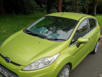 Ford Fiesta 1.6 TDCi Titanium Hatchback 5dr Diesel Manual (110 g/km, 89 bhp)