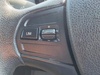 BMW 1 Series 2.0 116d SE Hatchback 3dr Diesel Auto Euro 5 (s/s) (116 ps)