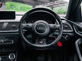 Audi Q3 2.0 TDI S line SUV 5dr Diesel S Tronic quattro Euro 5 (s/s) (177