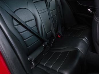 Mercedes-Benz C Class 2.1 C220d AMG Line (Premium Plus) Saloon 4dr Diesel 7G-Tronic+ E