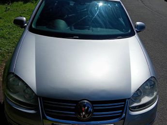 Volkswagen Jetta 1.6 TDI SE Saloon 4dr Diesel Manual Euro 5 (105 ps)