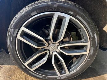 Audi Q5 2.0 TDI S line Plus SUV 5dr Diesel S Tronic quattro Euro 6 (s/s)