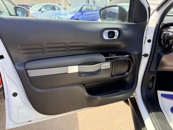 Citroen C4 Cactus 1.2 PureTech Feel Hatchback 5dr Petrol Manual Euro 6 (Euro 6) (8