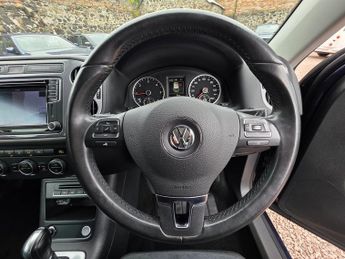 Volkswagen Tiguan 2.0 TDI BlueMotion Tech Match Edition SUV 5dr Diesel DSG 4WD Eur