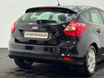 Ford Focus 1.6 TDCi Titanium Navigator Euro 5 (s/s) 5dr