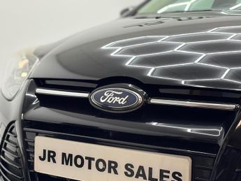Ford Focus 1.6 TDCi Titanium Navigator Euro 5 (s/s) 5dr